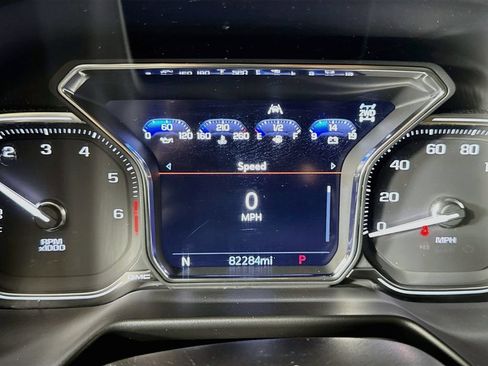 Used 2021 GMC Yukon SLT AWD/4WD image 32