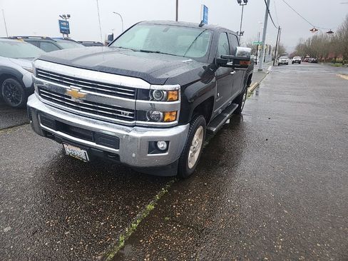 Used 2016 Chevrolet Silverado 2500 LTZ w/ Duramax Plus Package image 2