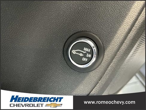 Used 2020 Chevrolet Blazer LT AWD/4WD image 30