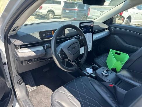 Used 2023 Ford Mustang Mach-E Select RWD image 6