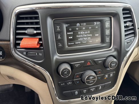 Used 2016 Jeep Grand Cherokee Laredo w/ Quick Order Package 23E image 33