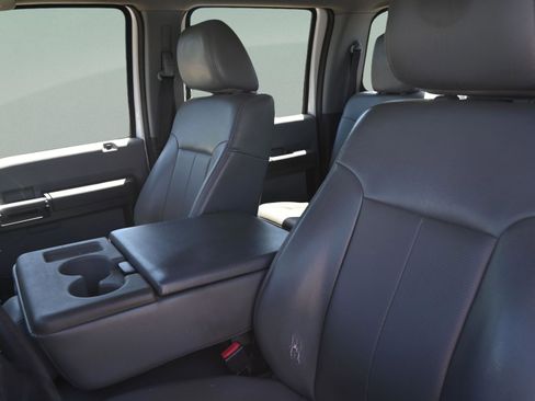 Used 2012 Ford F250 XL w/ PWR Equipment Group image 17