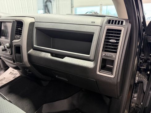 Used 2019 RAM 1500 Express w/ Wheel & Sound Group AWD/4WD image 23