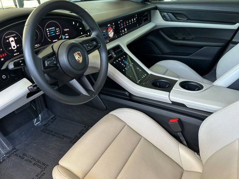 Certified 2023 Porsche Taycan 4S AWD/4WD image 4
