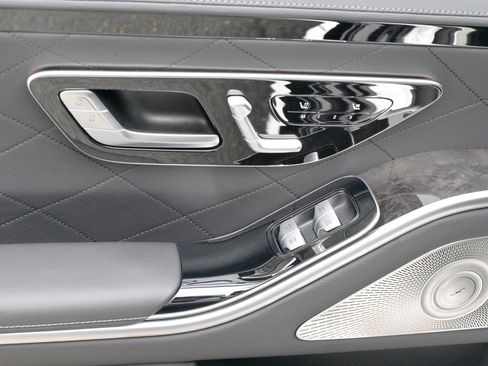 Used 2021 Mercedes-Benz S 500 4MATIC image 38