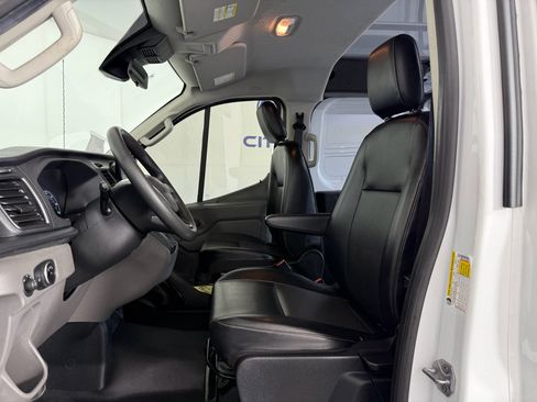 Used 2020 Ford Transit 250 Base image 14