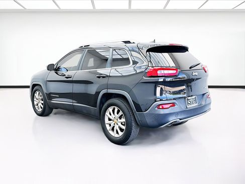 Used 2016 Jeep Cherokee Limited w/ Luxury Group image 6