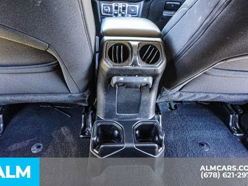 Used 2023 Jeep Wrangler Unlimited Sport image 29