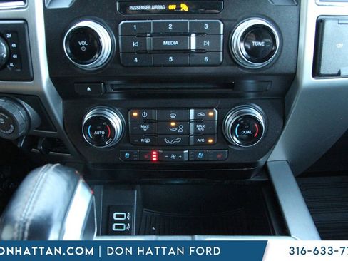 Used 2018 Ford F150 Platinum w/ Equipment Group 701A Luxury image 7