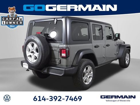 Used 2018 Jeep Wrangler Unlimited Sport S AWD/4WD image 9
