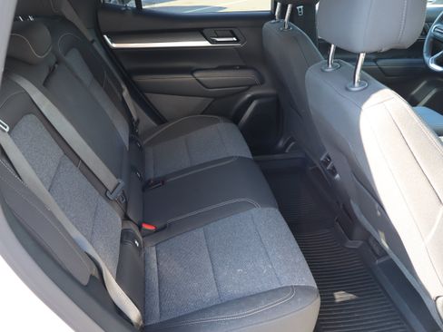Used 2025 GMC Terrain Elevation AWD/4WD image 33