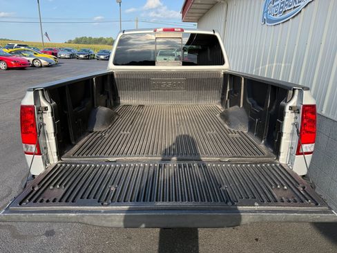 Used 2011 Nissan Titan S w/ S Popular Equipment Pkg AWD/4WD image 6