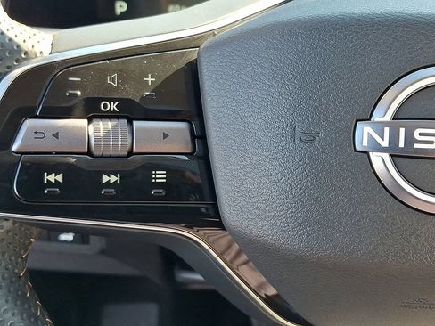 Certified 2025 Nissan Ariya AWD image 21