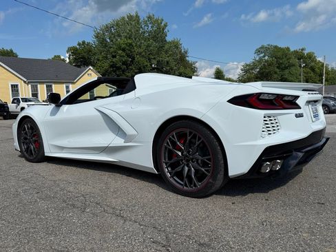 Used 2023 Chevrolet Corvette Stingray Preferred Conv w/ Battery Protection Package RWD image 4