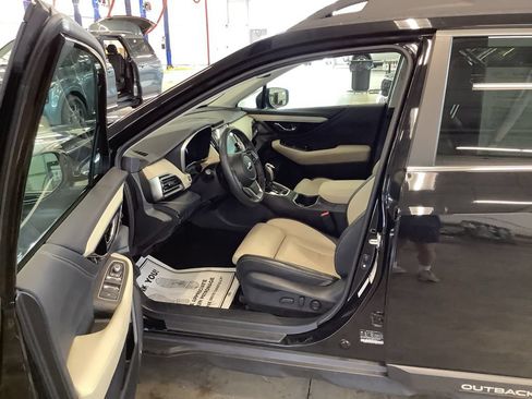 Certified 2024 Subaru Outback Limited AWD/4WD image 13
