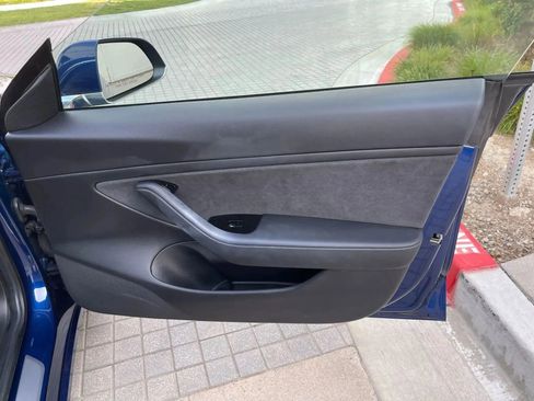 Used 2023 Tesla Model 3 Standard Range RWD image 25