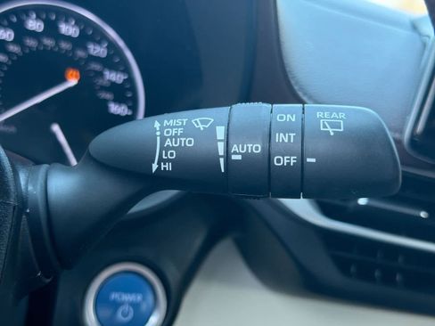 Used 2022 Toyota Sienna Platinum image 28