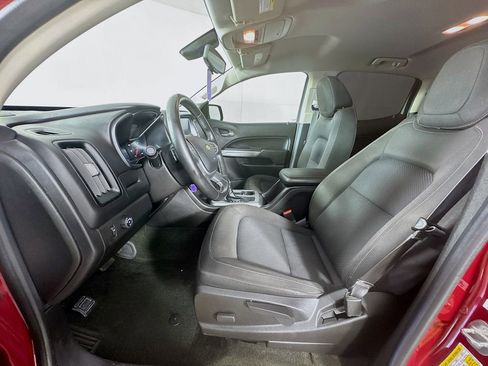 Used 2017 Chevrolet Colorado LT w/ LT Convenience Package RWD image 23