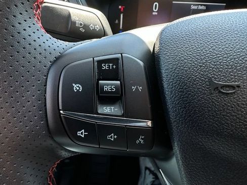 Used 2026 Ford Escape ST-Line AWD/4WD image 22