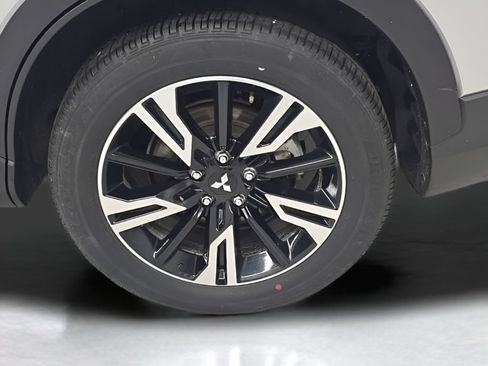 Used 2025 Mitsubishi Eclipse Cross SE AWD/4WD image 30