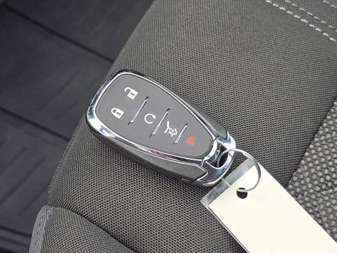 Used 2022 Chevrolet Blazer LT FWD image 31