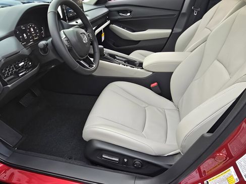 New 2025 Honda Accord EX-L image 14