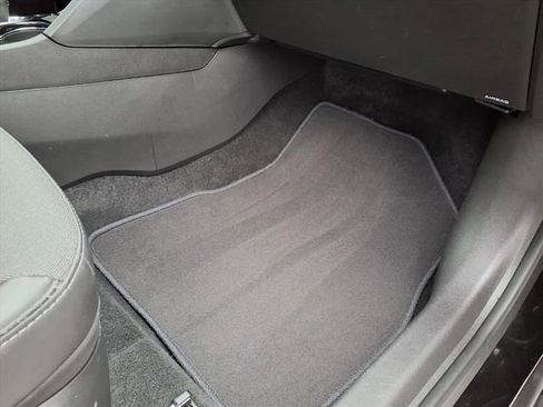 Used 2025 Buick Encore GX Preferred image 83