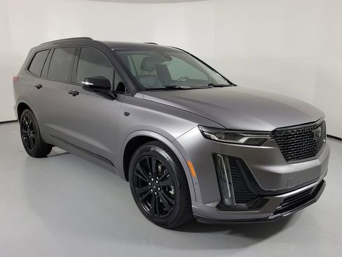 Certified 2024 Cadillac XT6 Premium Luxury w/ Technology Package FWD image 1