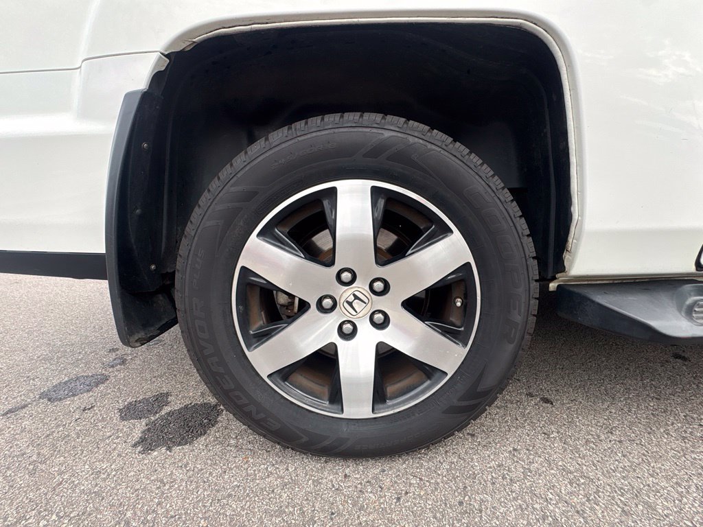 Used 2014 Honda Ridgeline SE image 29