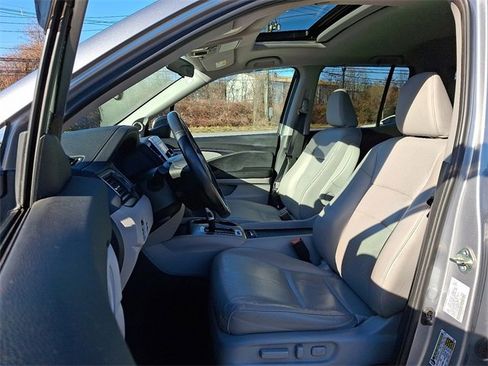 Certified 2019 Honda Ridgeline RTL image 14