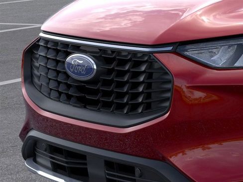New 2026 Ford Escape SE FWD image 17