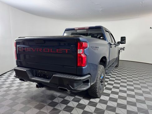 Used 2020 Chevrolet Silverado 1500 LT Trail Boss image 8