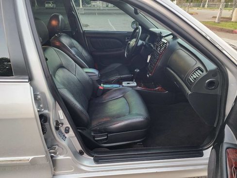 Used 2005 Hyundai Sonata GLS image 11