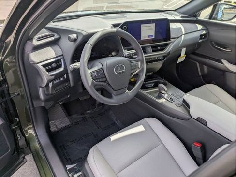 New 2026 Lexus UX 300h AWD image 12