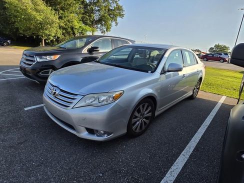 Used 2012 Toyota Avalon Limited FWD image 14