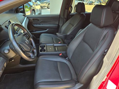 Used 2025 Honda Odyssey Sport-L image 22