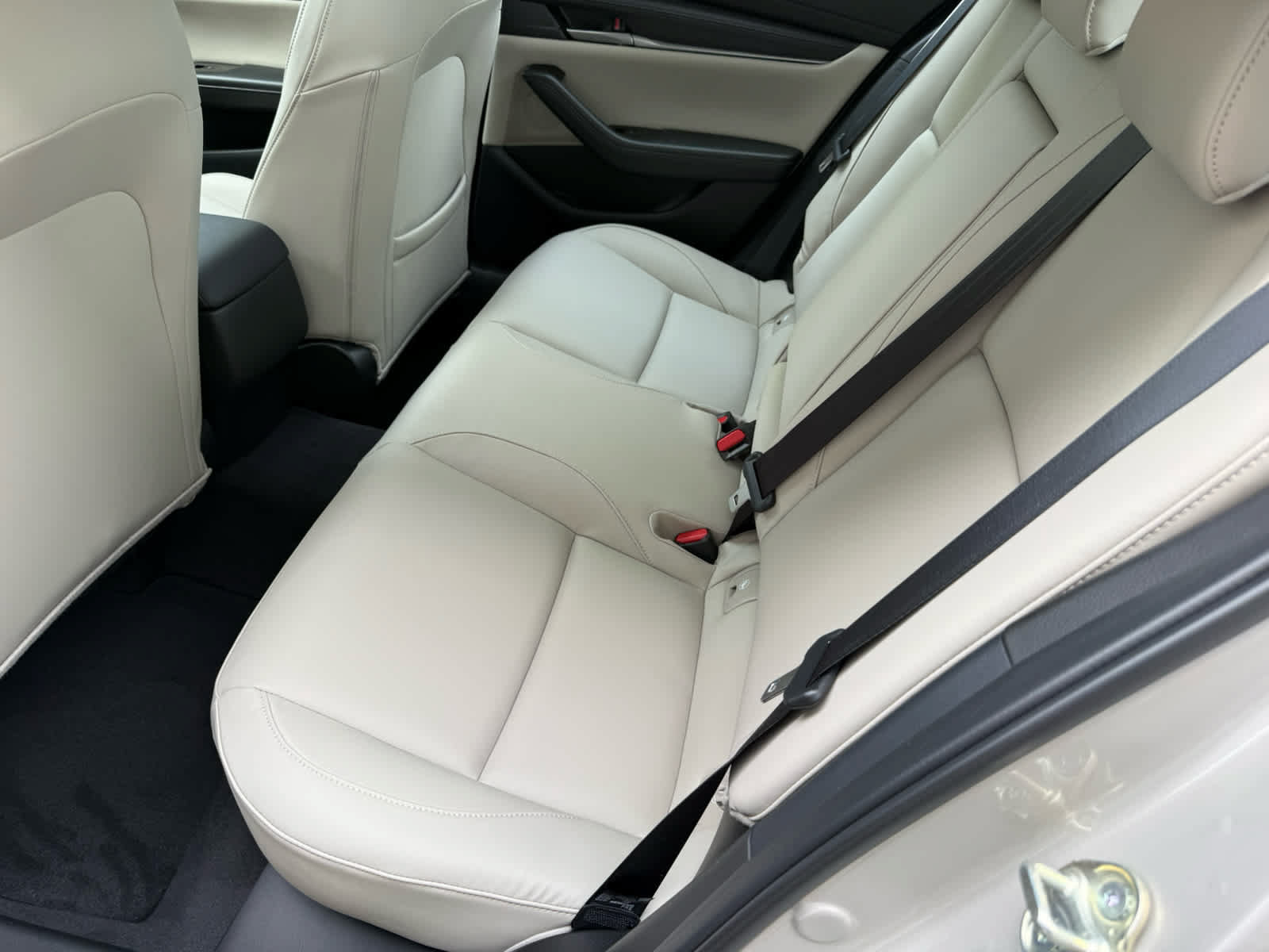 New 2026 MAZDA MAZDA3 2.5 S Sedan w/ Preferred Pkg FWD image 5