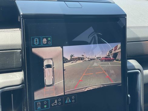 New 2026 GMC Yukon XL Denali AWD/4WD image 13