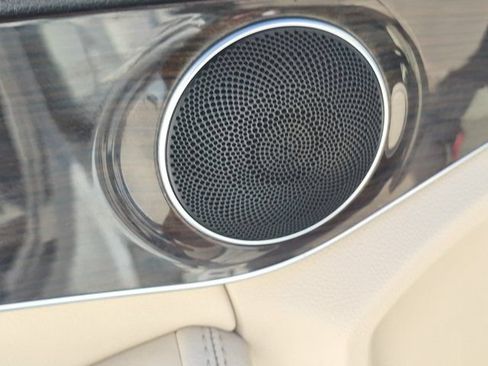 Used 2017 Mercedes-Benz C 300 Sedan image 16