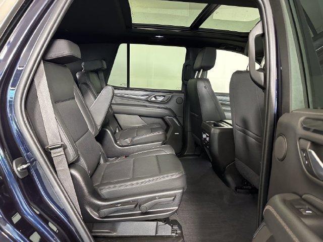 Used 2022 GMC Yukon Denali AWD/4WD image 26