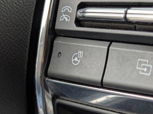 Used 2024 GMC Acadia Elevation image 26