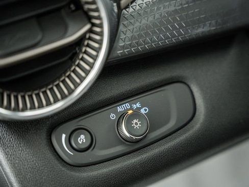 New 2026 Chevrolet Trax ACTIV w/ Driver Confidence Package image 40