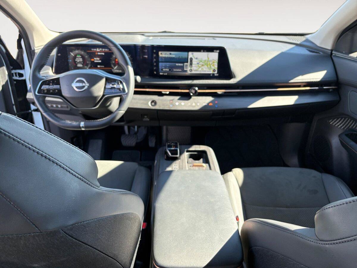 Used 2024 Nissan Ariya AWD image 10