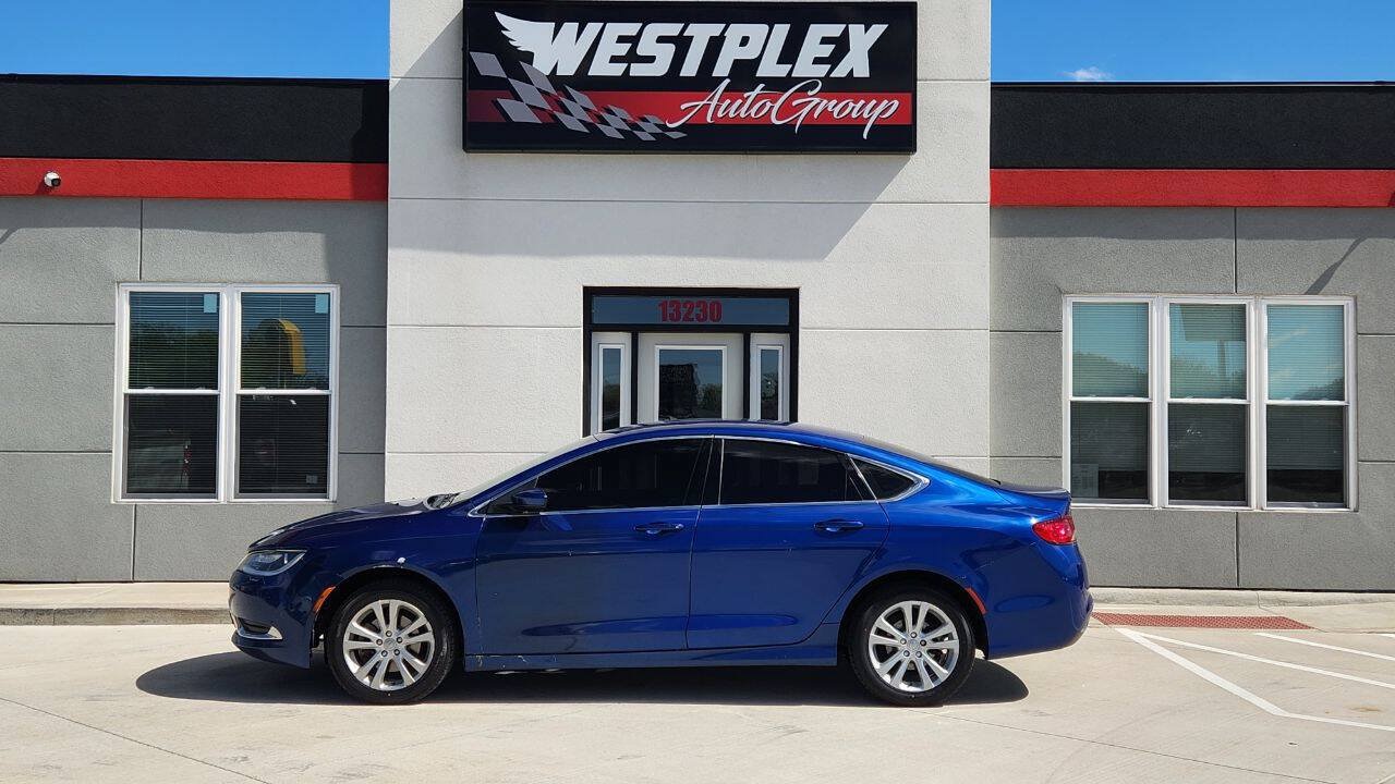 Used 2016 Chrysler 200 Limited FWD image 24