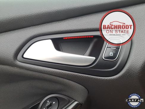 Used 2015 Ford Focus Titanium w/ Titanium Technology Package image 17