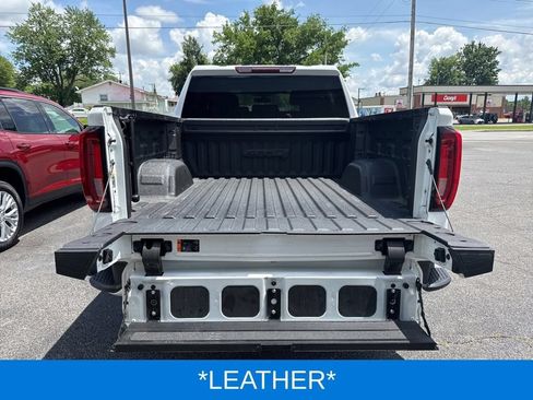 Used 2021 GMC Sierra 1500 AT4 AWD/4WD image 8