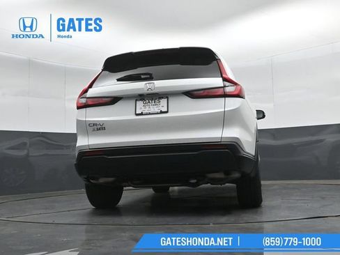 Certified 2025 Honda CR-V LX image 33