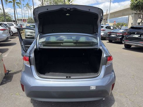 Used 2023 Toyota Corolla LE image 19