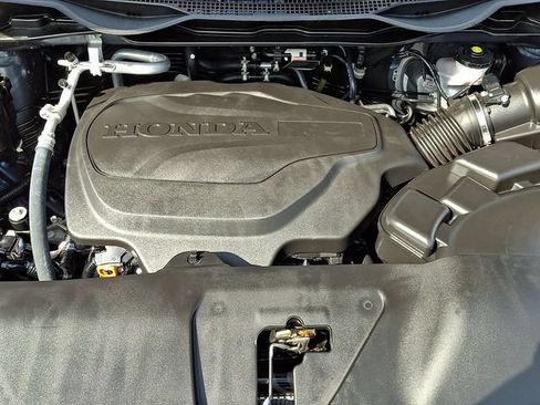 Used 2025 Honda Odyssey Elite image 30