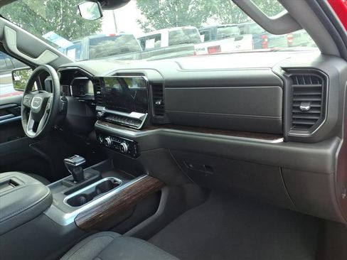 Used 2022 GMC Sierra 1500 Elevation AWD/4WD image 16